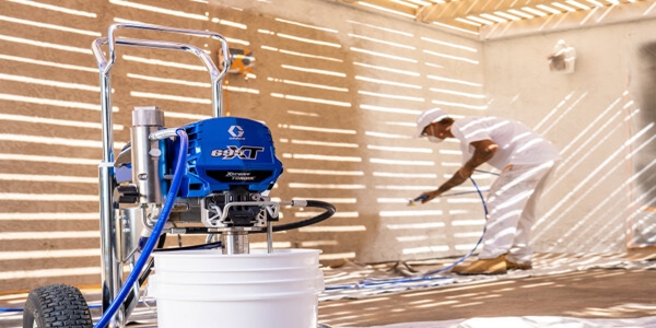 Airless spraying